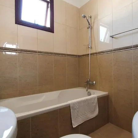 Dafni 9 וילה
